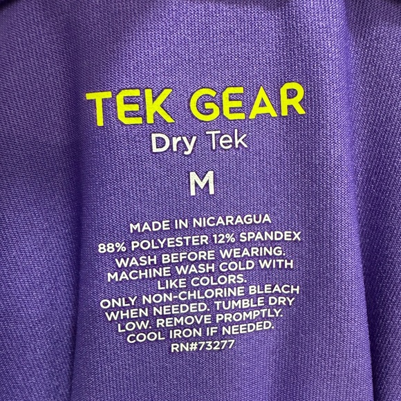 NWT - Tek Gear Women's Purple Performance Long Sleeve Tee - Picture 4 of 5
